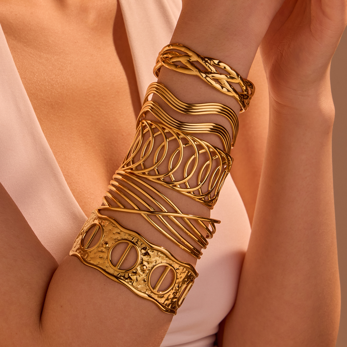 高端奢华女士不锈钢时尚手镯